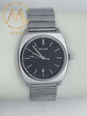 China OEM Opción de logotipo personalizado Reloj de muñeca de cuarzo para hombres con diseño clásico en venta