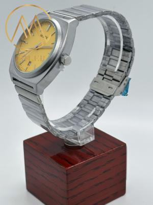 China Reloj de mano de acero inoxidable en venta