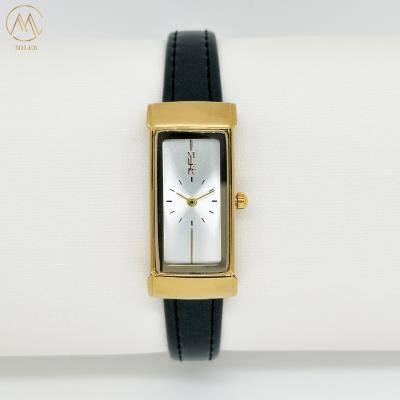 China Custom Logo Fashion Quartz Wrist Watch For Women Analog Display for sale