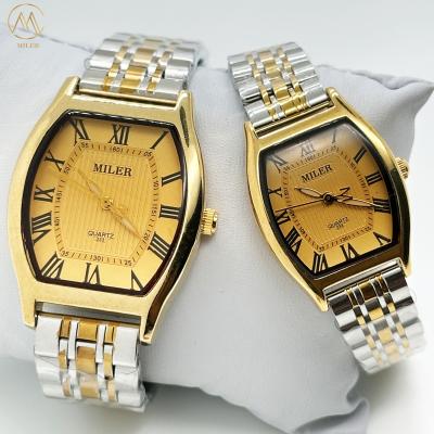 China Fashion Minimalist Quartz Wrist Watch For Men And Women 30m Water Resistance for sale