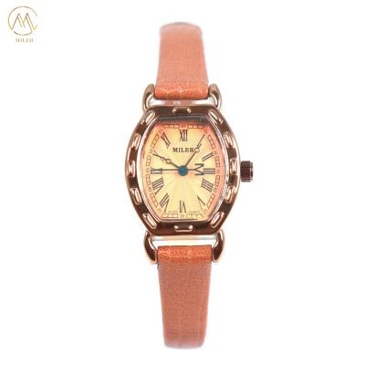 China Modern Leather Strap Quartz Watch with 30M Water Resistance for sale