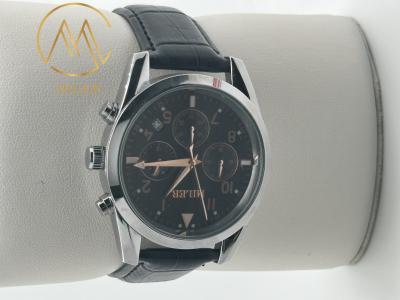 Cina Orologio personalizzato per uomini in cuoio con cinghia di quarzo per gli appassionati di moda in vendita