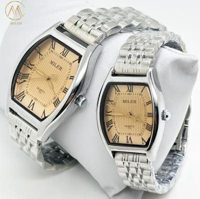 China Elegant Analog Quartz Stylish Couple Watch With Stainless Steel Case And Buckle Strap for sale