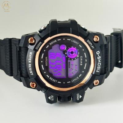 Cina Orologio sportivo elettronico di quarzo per uomo con cinghia di silicone in vendita