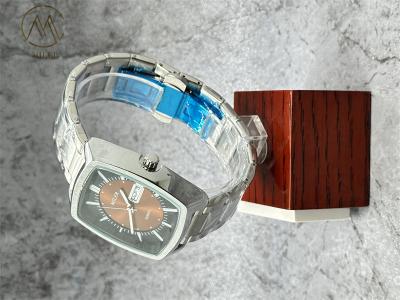 China Men'S Quartz Wrist Watch Waterproof Watch For Quartz Hand Watch Logo Customization for sale