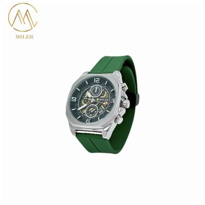 China Latest Style Designed Waterproof Quartz Watch with Silicone Strap with good Price for sale