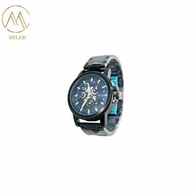 China Waterproof Black Bezel Quartz Men watch with 6 Case Colors Option for sale