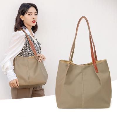 China Large Capacity Classic Casual Women Shoulder Bag Luxury Cross - Canvas Tote Bag Custom Logo Body Bag for sale