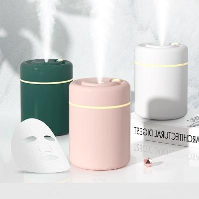 China USB Mini Humidifier 2022 Portable Usb Spray Cool Mist Led Light Personal Diffuser Mini Car Air Humidifier Ultrasonic Space Aroma Essential Oil for sale