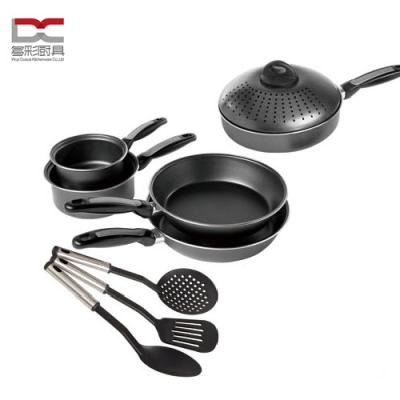 China Sustainable Carbon Steel Metal Straining Lid Match 9Pcs Nonstick Coating Cookware Set With Tools Nylon Pasta Cooking Pot Set Spaghetti Pot for sale