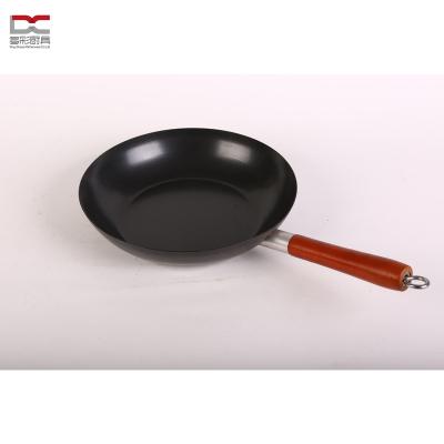 China Factory Direct Supply Food Grade Bakelite Colorful Wooden Long Handle Carbon Steel Round Flat Bottom Shallow Chinese Spiral Wok for sale