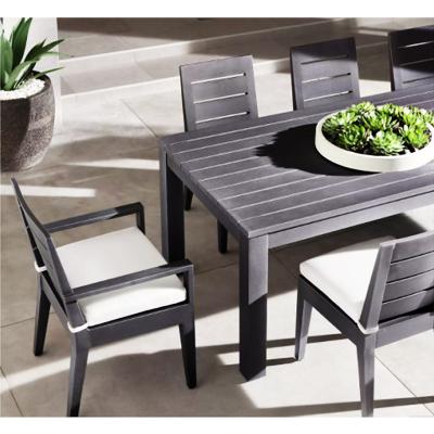 中国 Modern Luxury Aluminum Dining Table And Chairs Garden Outdoor Patio Hotel Furniture 販売のため