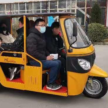 China Passenger Gasoline Passenger Travel Tricycle With Thrown Tricycle, Motorcycle Taxi for sale