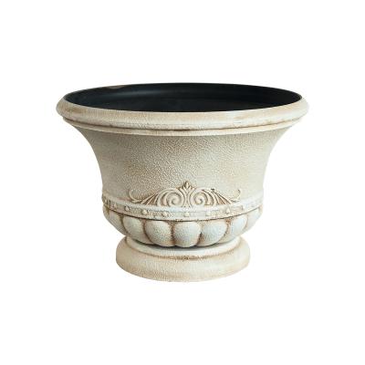 China Wholesale Indoor Outdoor Classic Traditional Plastic Garden Urn Planter Durable Products Material for sale