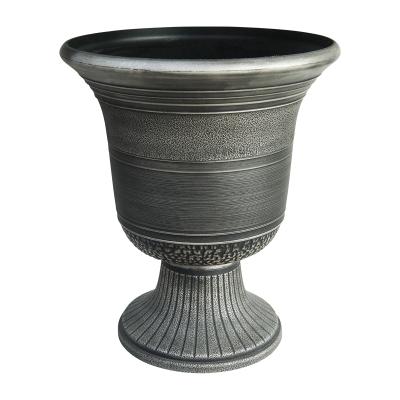 China Durable Material Customize Outdoor Pedestal Plastic Urn Planter Antique Plastic Garden Decor Urn For Flowers for sale