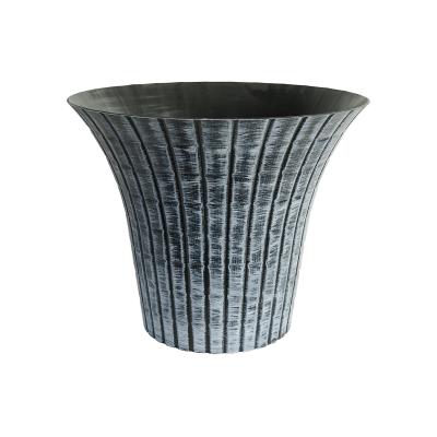 China Light Weigh Unique Garden Antique Round Plastic Plant Flower Pot Planter For Indoor Outdoor for sale