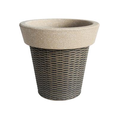 China Eco - Friendly Wholesale Outdoor Round Shape Modern Flower Pot Garden Rattan Planter for sale