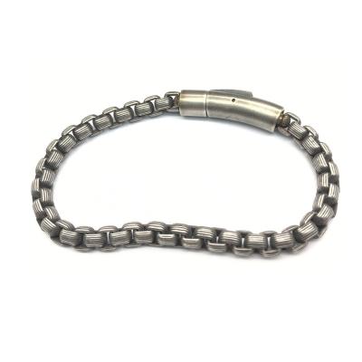 China Simple Design Mens Bracelet Jewelry Stainless Steel Box FASHION Round Link Chain Bracelet for sale