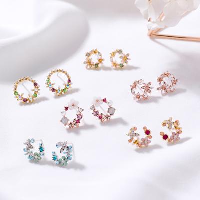 China EH21172 FASHIONABLE Korean Cute Flower Rhinestone Stud Earrings Colorful Women Fashion Jewelry Aretes Wholesale Gifts for sale