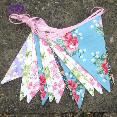 China Hanging Hanging Flag Triangle Bunting Flag, Custom Size Polyester Fabric Bunting Pennant Flag, Custom Flags for sale