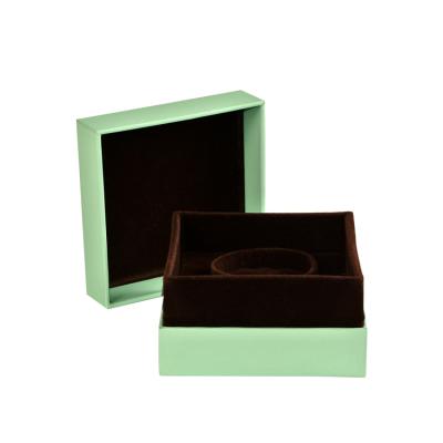 China Recycled Materials Velvet Bracelet Gift Box Cardboard Jewelry Packaging Boxes Hot Selling Undamaged Green Undamaged Boxes for sale