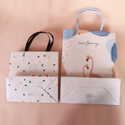 China Recyclable Custom Printing Coated Boutique Bags Paper Shopping Gift Boxes And Gift Bags With Your Own Logo for sale