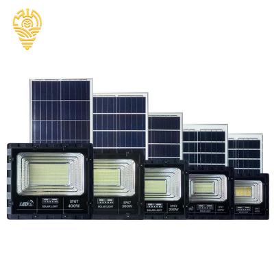 China Garden Wholesale Energy Saving Waterproof Aluminum Ip67 Flood Lamp 60w 120w 200w 300w 400w Led Solar Flood Light for sale