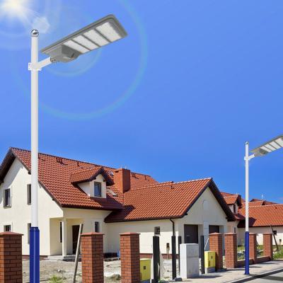 China Good Price Road Road Light Ip66 300w 500w 1000w Aluminum Outdoor Waterproof Solar Street Light for sale