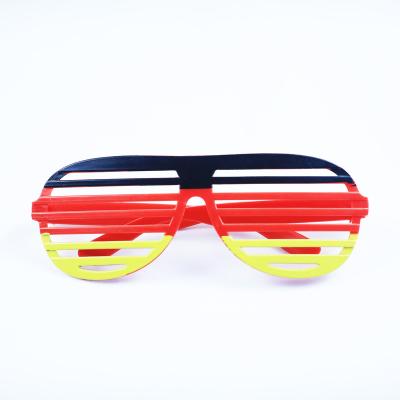 China 2022 World Cup Style Punk Glasses TOURISTA Qatar National Glasses For Football Fans for sale