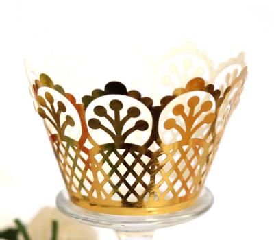 China Disposable Pineapple Bun Decor Decoration Wraps Adjustable Cake Paper Dig Cups With Hollow Edges Lace Up Cupcake Wrapper Liners for sale