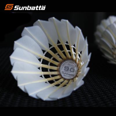 China Sunbatta Professional Tournament Customize Goose Shuttles Badminton Athlete Promotion New Product Feather Shuttlecock for sale