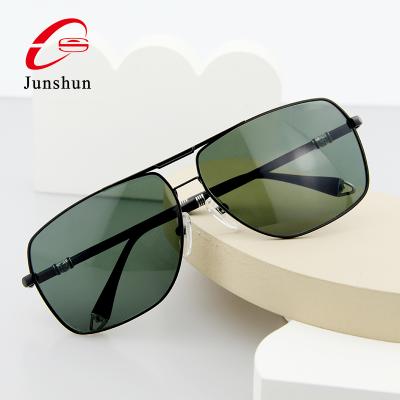 China Hot Selling Oversized Sunglasses Eyewear 2021 Brand Designer Sun Glass Shades Fashion Sun Glasses for sale