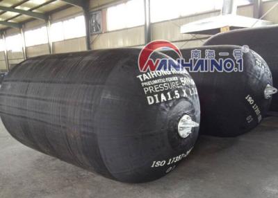 China 1.5m Diameter 3m Long Pneumatic marine fenders With chain tyre net for sale