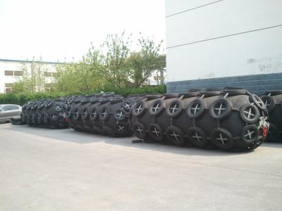 China Net type with chain tyre net Pneumatic fender with High shock absorption for sale