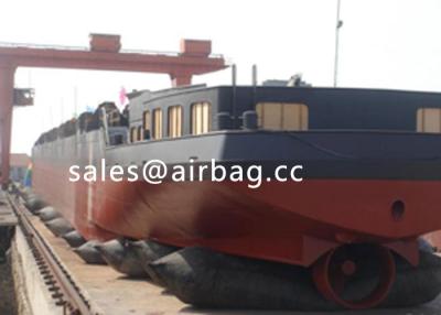 China Customized D=1.8m , L=12m Ship Launching Airbag , inflatable ship airbag for sale