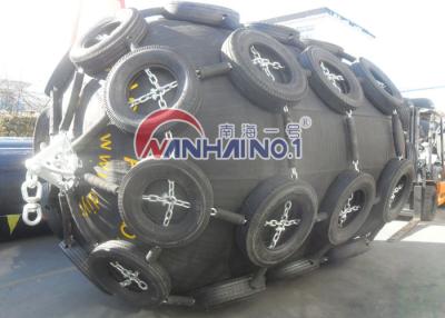 China Protective Function Floating Pneumatic Rubber Fender with Tyre Chain for sale