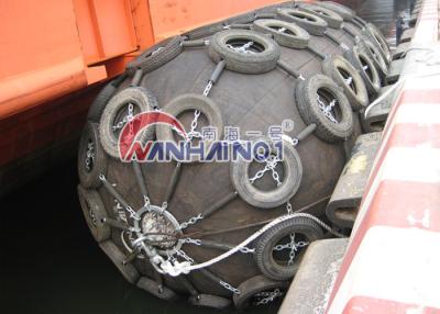 China Fishing Boat Pneumatic Marine Rubber Fenders for Docking , Yacht , Vessel for sale