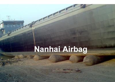 China Ship Launching Pneumatic Air Bags , Inflatable Air Bags For Shipping / Boat Pontoons for sale