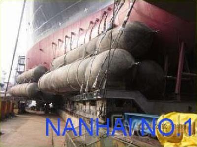 China Salvage Underwater Lifting Air Bags / Pontoon For Marine Rescue Vessel for sale