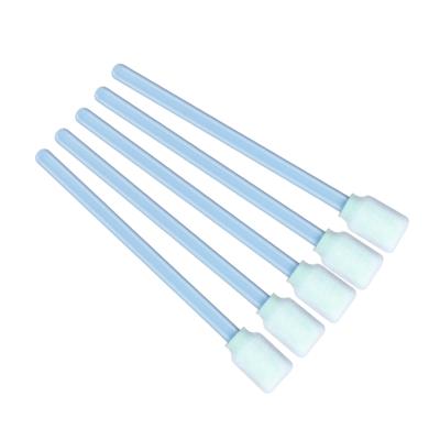 China 50pcs Pack 130mm Alcohol Resistant Long Handle Industry Clean Room Lint Free Rectangle Polyurethane Foam Green Head Cleanroom Swab for sale