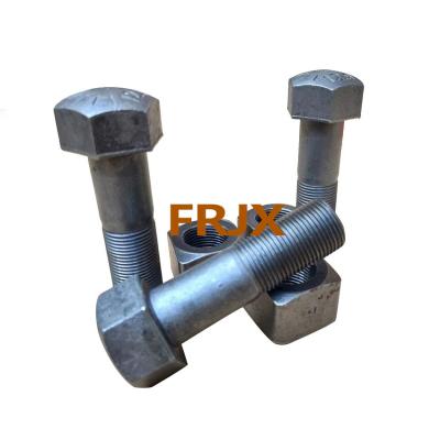 China New Excavator Bolt with Black Oxide Finish Right Hand Thread Direction Cold Forming Technology for sale