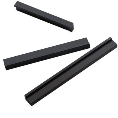 China Modern Suitable Price Top Quality Black And Sliver Kitchen Handle for sale