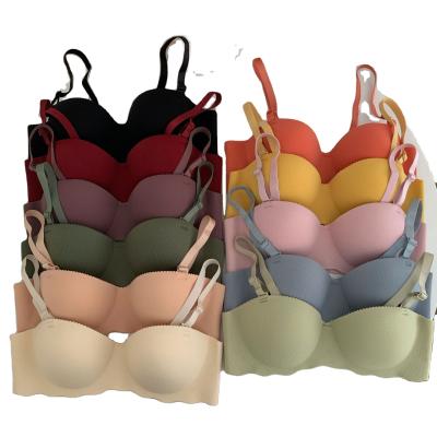 China Seamless Summer Comfortable Breathable Gathers Wire Free One Piece Seamless Push Up Bra With Detachable Straps Dual Use Bra for sale