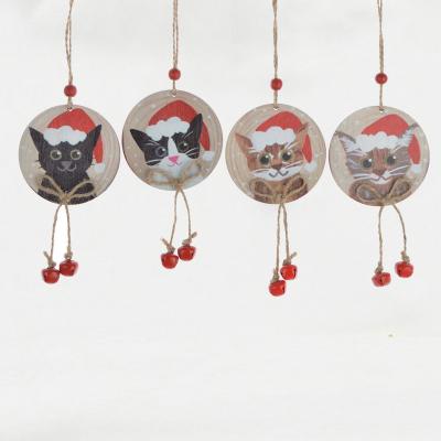 China Christmas Wood Slice Wholesalers Porcelain Animal Decor Wooden Wall Hanging Cat With Red Clinking Hat Chime Ornaments Love Gifts for sale