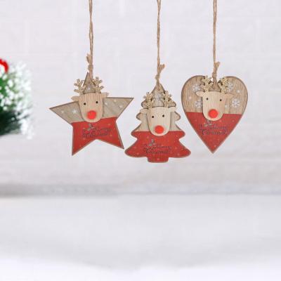 China 2021 Newest Product Hot Wooden Shabby Chic Christmas Wooden Star Tree Heart With Buck Reindeer Red Pom Head Pom Nose Ornament for sale