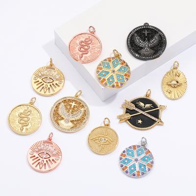 China FASHIONABLE 18k Gold Plated Snake Eye Pendant Necklace Metaphysical Pendants Coin Planet For Jewelry Making for sale