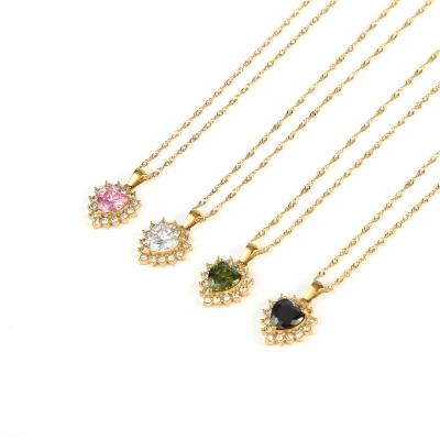 China 2022 New FASHIONABLE 18K Gold Plated Shinny Stainless Steel Tarnish Free Heart Zircon Necklace For Women for sale