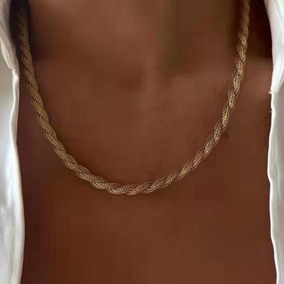 China Trendy Fashion Jewelry 18K Plated Stainless Steel Chunky Twisted Hollow Chain Necklace For Women for sale