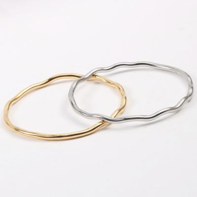 China TRENDY Fashion Stainless Steel Jewelry 18K Gold Plated Wholesale Irregular Solid Niche Design Bracelet for sale