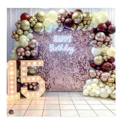 China Durable Wedding Supplies Sparkles Sequin Grid Gold Sequin Backdrop Panel Decoration Holiday Supplies Party Display for sale